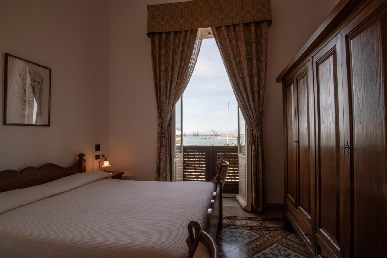 Hotel Aer Bj Vittoria Cagliari Dış mekan fotoğraf