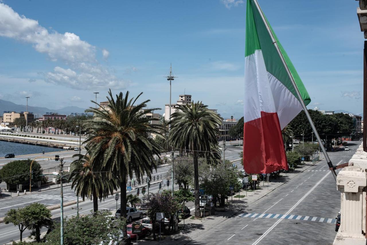 Hotel Aer Bj Vittoria Cagliari Dış mekan fotoğraf