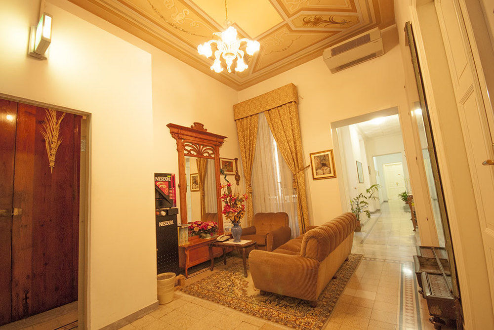 Hotel Aer Bj Vittoria Cagliari Dış mekan fotoğraf