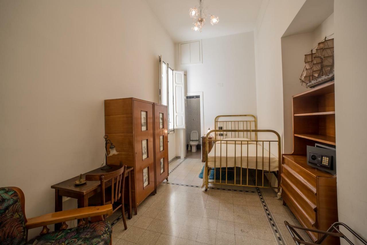 Hotel Aer Bj Vittoria Cagliari Dış mekan fotoğraf